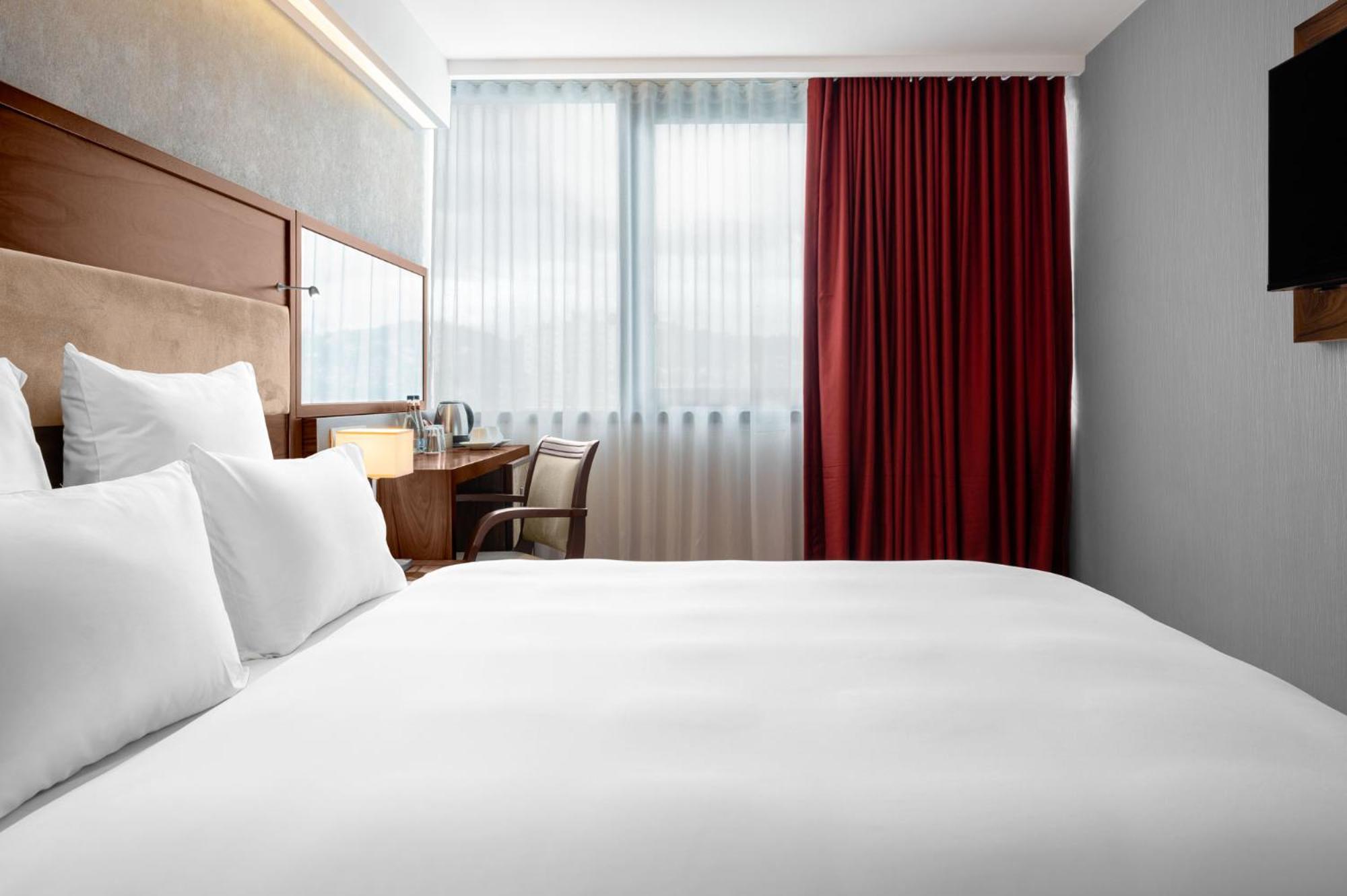 Movenpick Hotel 4*