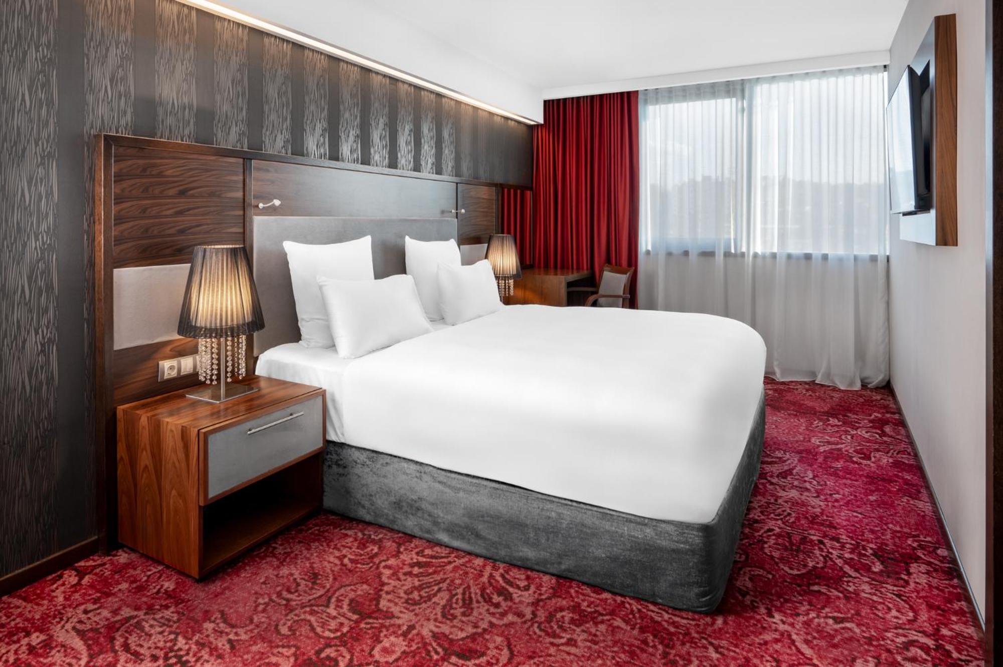 Movenpick 4*